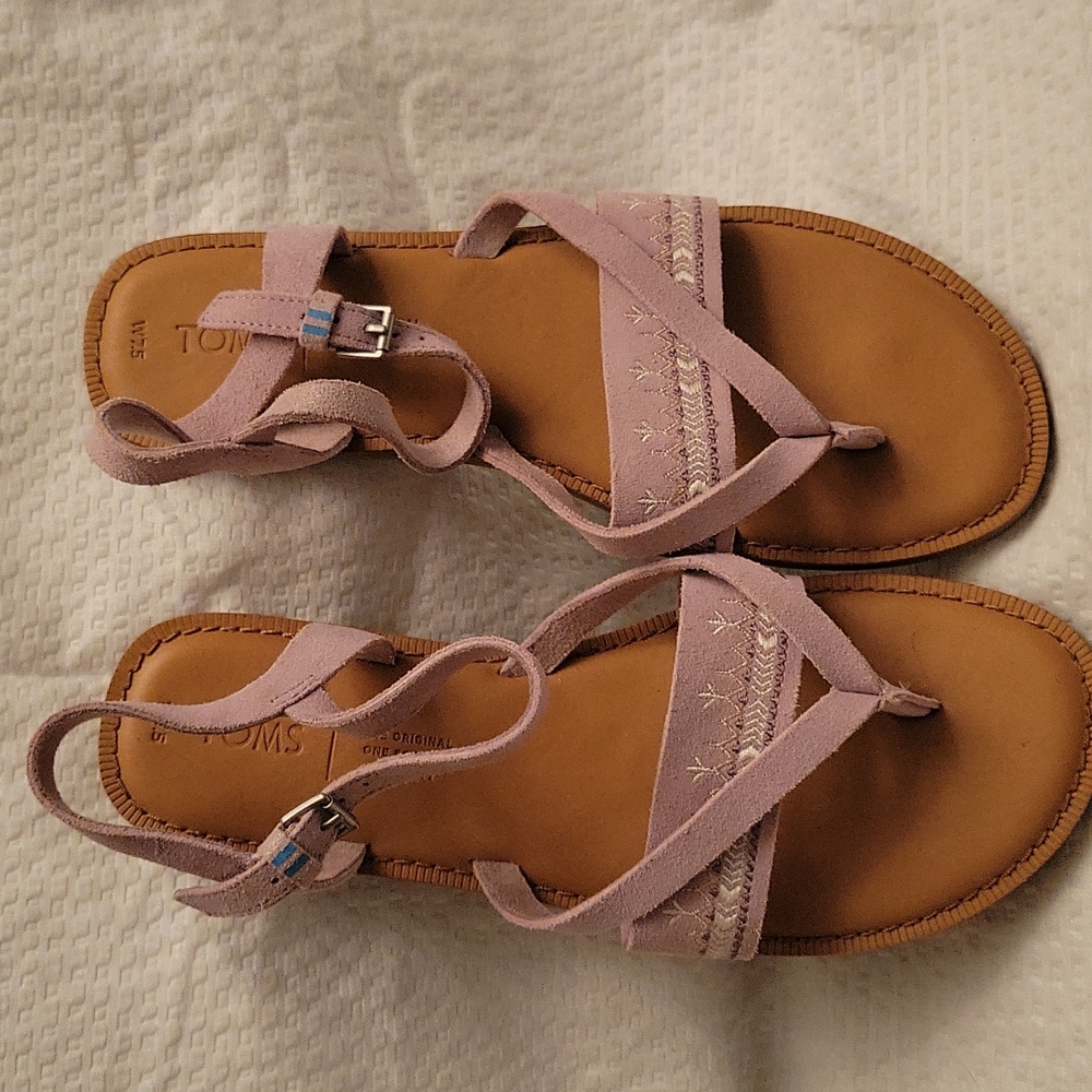 Tom's Lavendar sandals